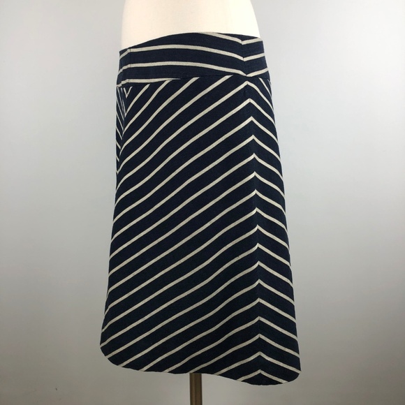 The Limited Perfect Striped Flare Skirt Medium - Picture 2 of 7